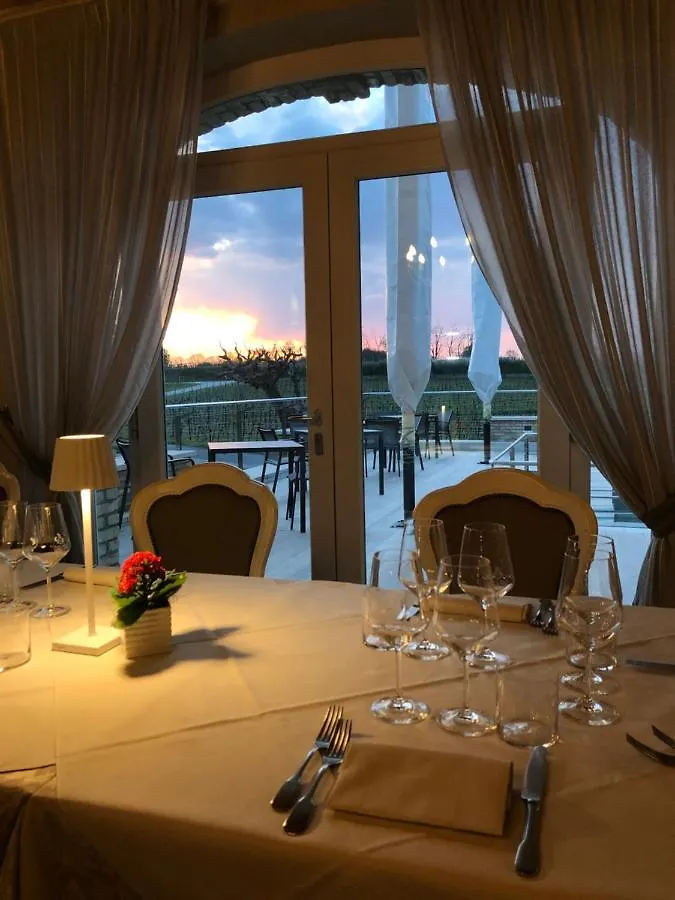 Farm stay Agriturismo Relais La Casina Cavriana Italy